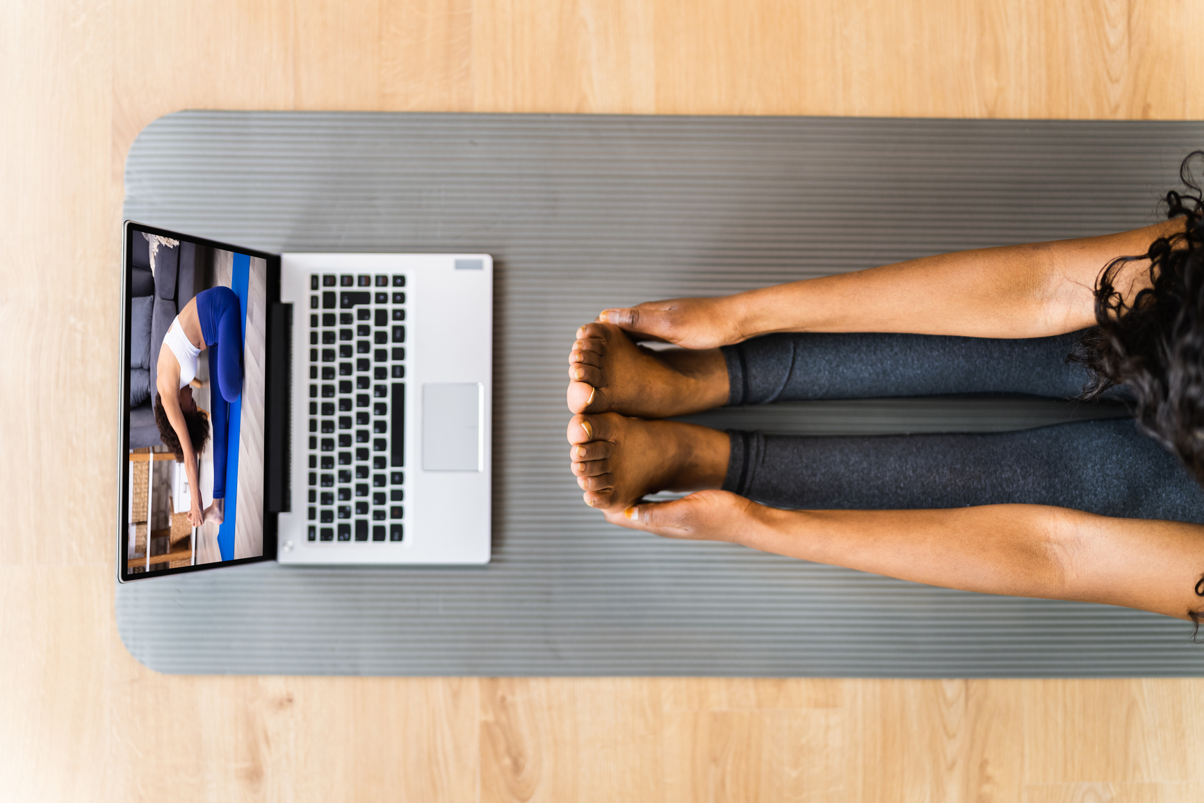 Online Laptop Home Fitness Workout